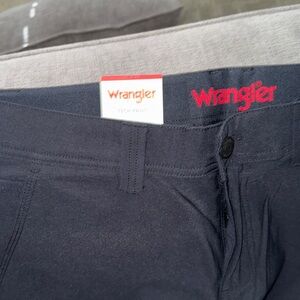 Wrangler black cargo pants